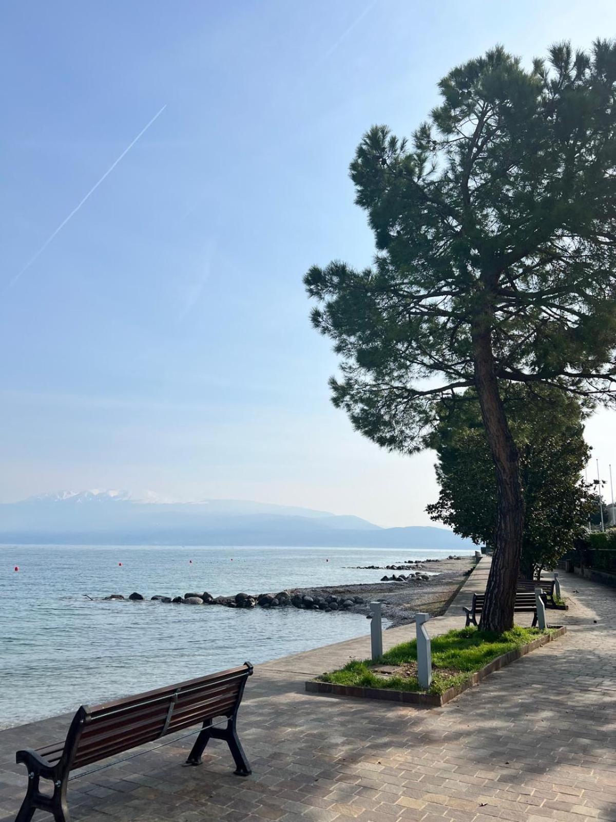 La Finestra Sul Garda Dreaming Holidays San Felice del Benaco Exterior foto
